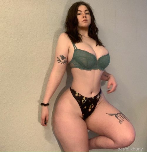 Pack de Sage Camryn Onlyfans oatmilkhuny
